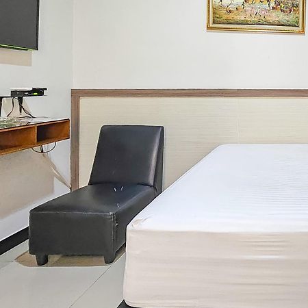 Wisma Brata Mitra Reddoorz Sukabumi Extérieur photo